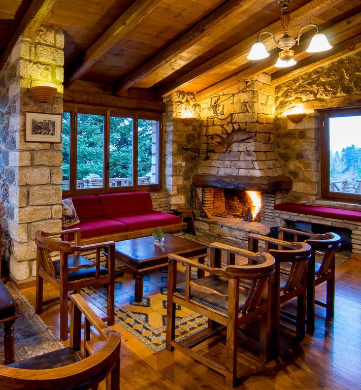 Pigi Tarlampa Hotel Ano Trikala Ngoại thất bức ảnh